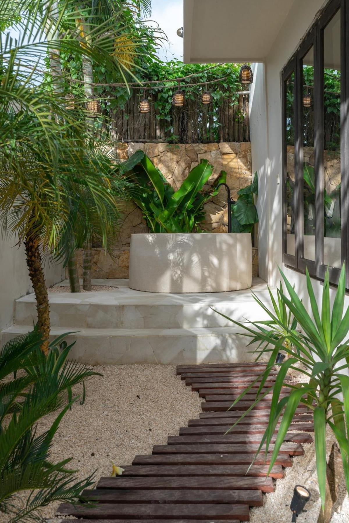 The Jungle - Luxurious & Tropical Concept - 3Br - Central Canggu Экстерьер фото